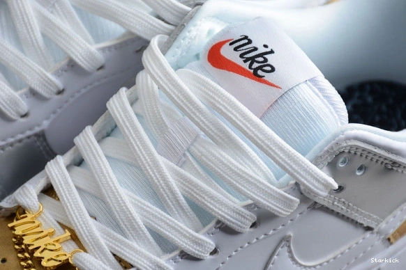 Dunk Low SB Nk (W) Heirloom DH4403-700 0127